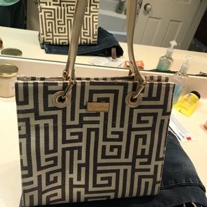 Spartina purse